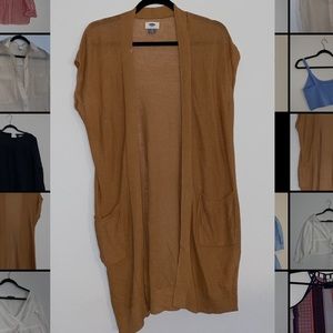 OLD NAVY- Light and Long Cardigan